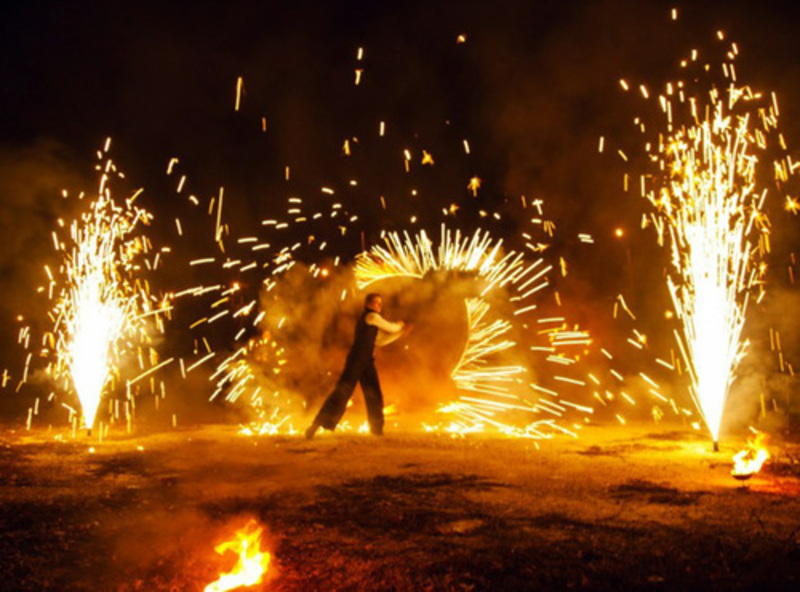 Огненно-пиротехническое шоу "Fire Wind"